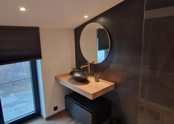 O Beau Cerf Apartment *